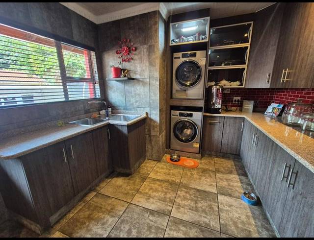 4 BEDROOM HOUSE FOR SALE IN BRACKENDOWNS